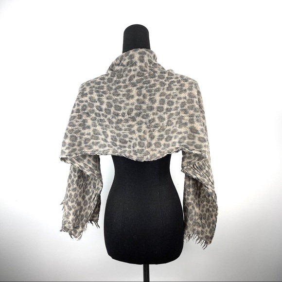 Wilfred WOOL Neck Scarf Animal Leopard Print - Picture 4 of 11
